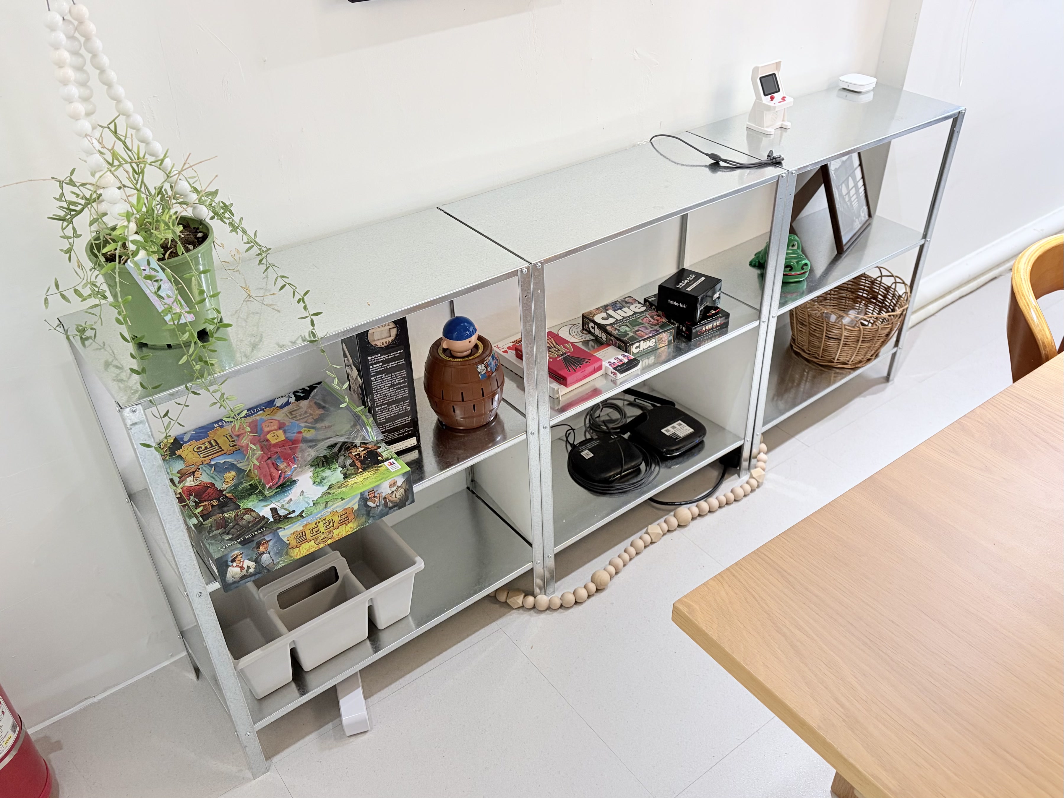 아늑한 라운지 전경